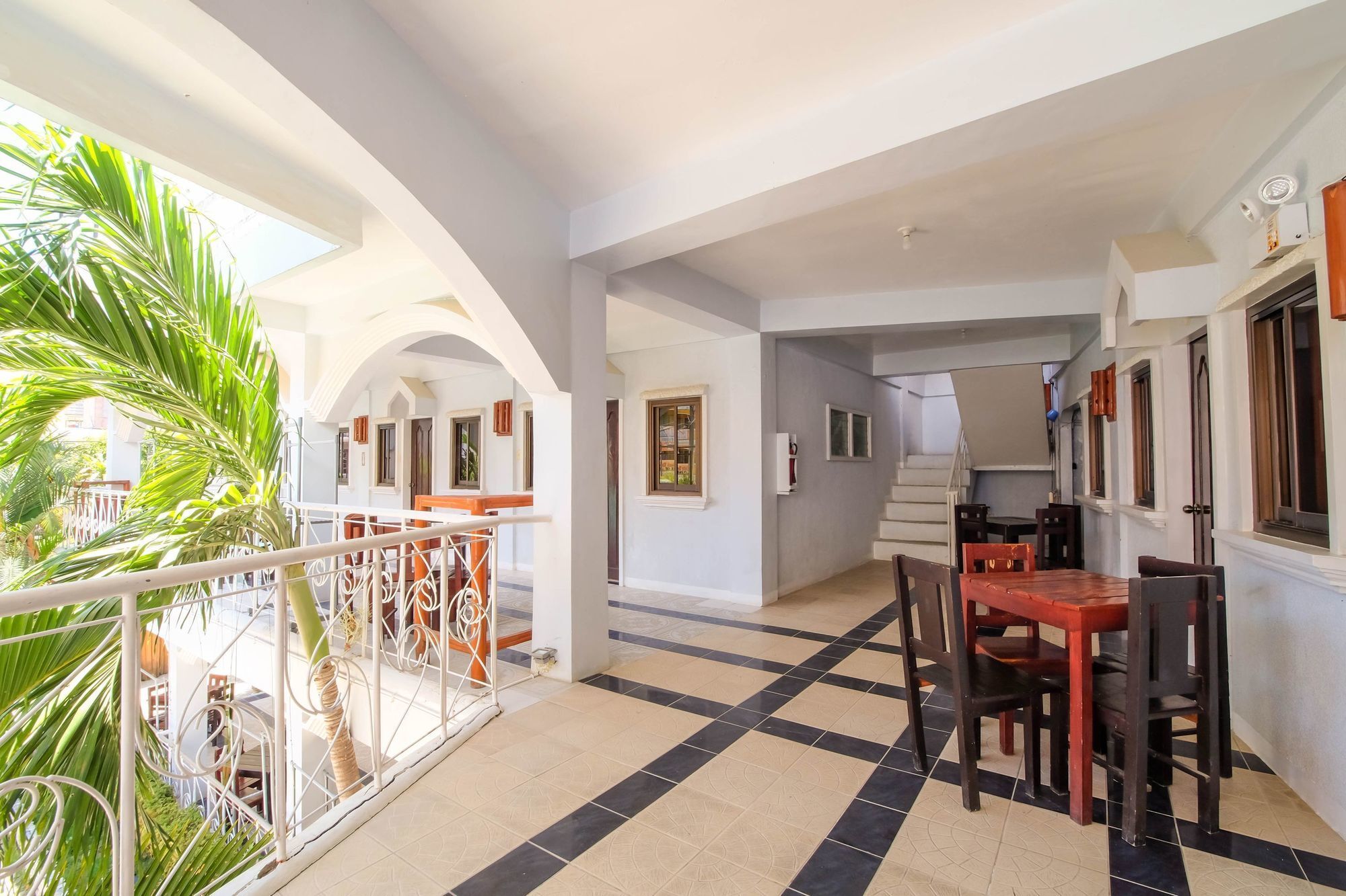Zen Rooms White Beach Puerto Galera Εξωτερικό φωτογραφία